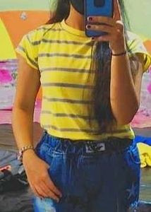 Crop Top With Freebie 🔥✨