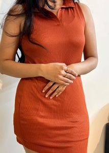 🧡 Rust Ribbed Bodycon Dress