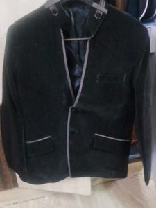 Stylish Men's Black Jacket