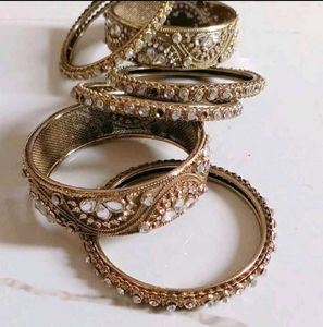 💫 Silver Stone Bangles Set