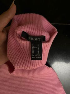 Forever 21 Pink Ribbed Cut-Out Neck Top