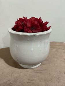White Ceramic Flower Pot (without flowers)