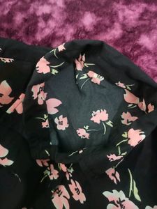 Trendy Floral BlackJumpsuit