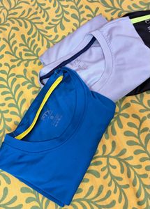 gym t shirt good condition 3 Colar available