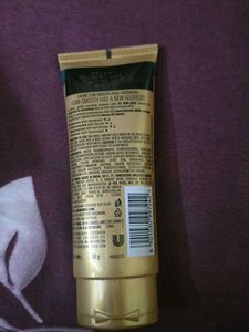 Lakme Lumi-Smooth AHA+ Facewash
