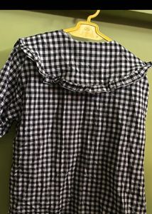 Cute Gingham Ruffle Blouse
