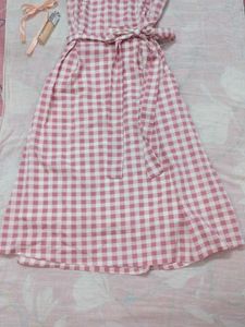 gingham print dress 🌸🫧