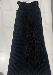 Black Pleated Wide Leg Pants