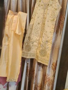 4 colour available Elegant Embroidered Salwar Suit