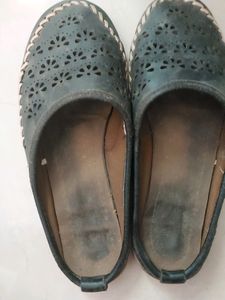 Used Footware