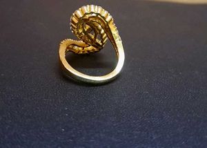 Sparkling Zirconia Ring