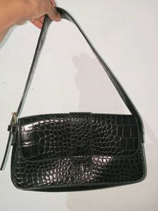 Shein Black Baguette