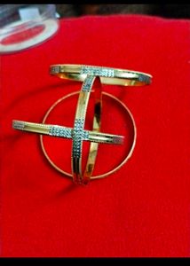Beutiful Bangles 4 Pc