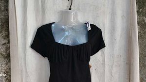 Chic Black Ruched Square Neck Top
