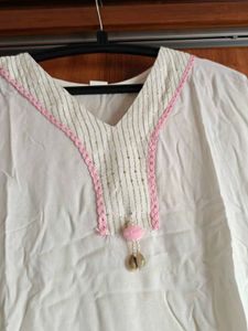 White Embroidered Kurta pant set