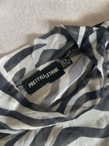 PRETTYLITTLETHING Zebra Print Mesh Top