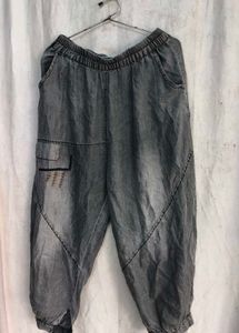 4249. Washed Grey Cargo Pants