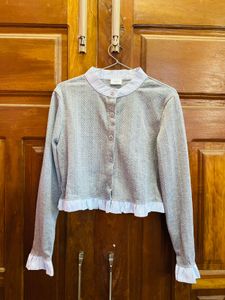 Chic Gray Cropped Cardigan