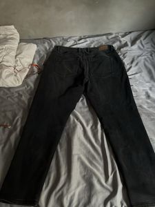 Stylish Black Faded Jeans