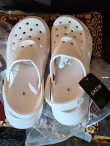 White Crocs - Comfy &amp; Stylish