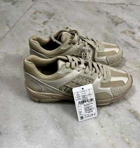 SOLEPLAY LIGHT BROWN (TAUPE) SNEAKERS 41