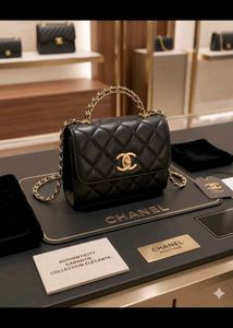 CHANEL FLAP BAG**WITH BRAND CARD**WITH DUSTCOVER