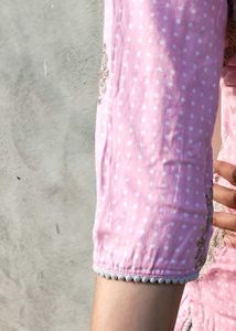 Pink Embroidered Kurta Set 💗🌷