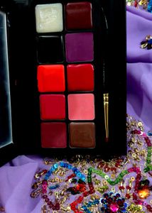 RangDe Lip Palette with 10 Shades