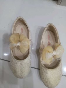 Cute Gold Bow Baby Shoes - 32 size