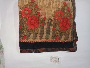 Beautiful Georgette Saree.+ Free Earings.