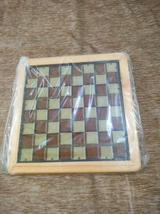 Chess and Ludo 2-in-1 Game