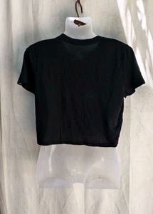 Graphic Print Cropped T-Shirt