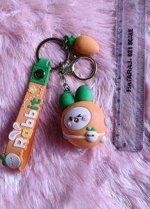 Cute Rabbit Carrot Keychain