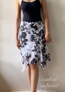 Floral Print Midi Skirt