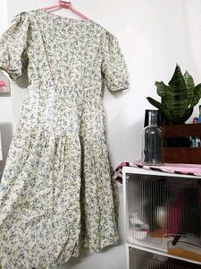 Floral Puff Sleeve Dress