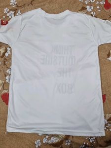 Graphic Print T-Shirt "Think Outside the Box"