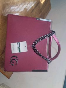 Luxury Sling BAG..