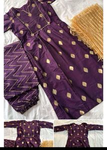 Elegant Purple Kurta Set with Gold Motifs