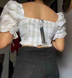 New Pretty Puffy Sleeves Crop Top🩶