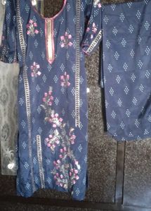 Elegant Navy Blue Kurta Set