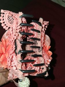 Floral Hair clutcher + Free mini clip