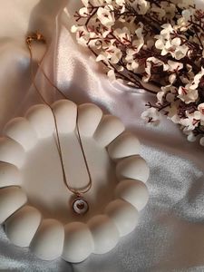 get any 2 pendants✨