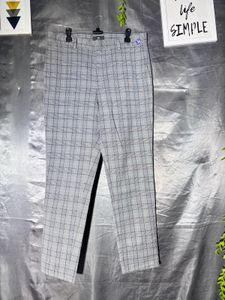 H&amp;M Men's Checked Trousers