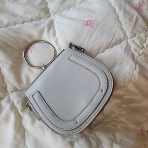 mumuso regular sling bag