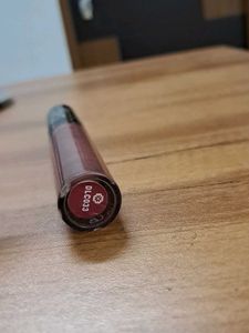 Dazller Matte Liquid Lipstick