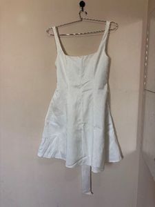 Elegant White Mini Dress