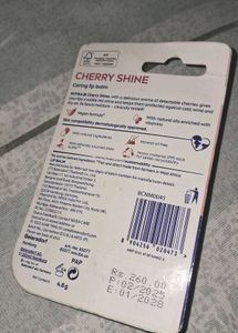 NIVEA Cherry Shine Tinted Lip Balm