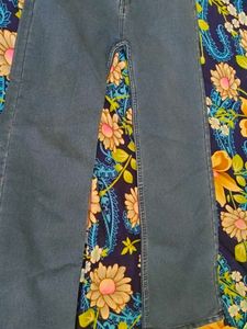 Stylish Blue Denim Flared Jeans