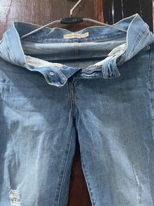 Levi's Light Wash Jeans