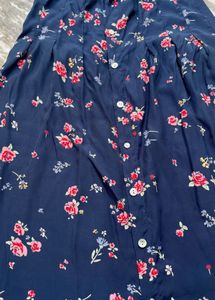 Floral Print Button-Up Midi Skirt